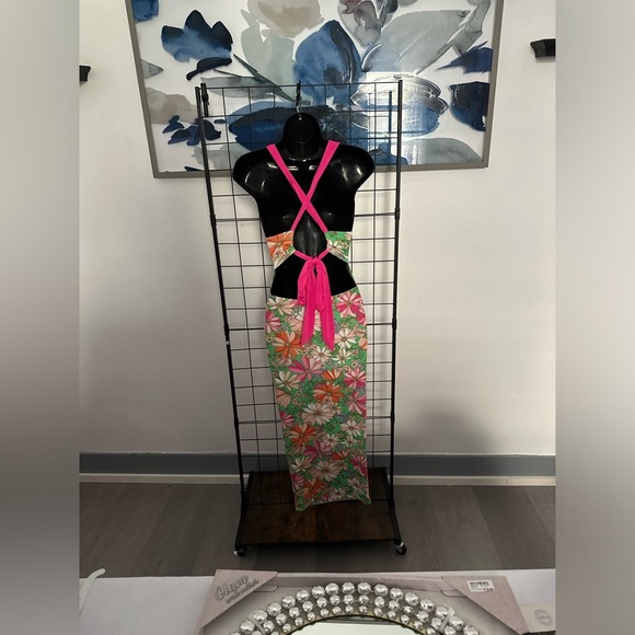 Green Floral Cut Out Pink Self Tie Back Closure Midi Dress - Picture 8 of 17